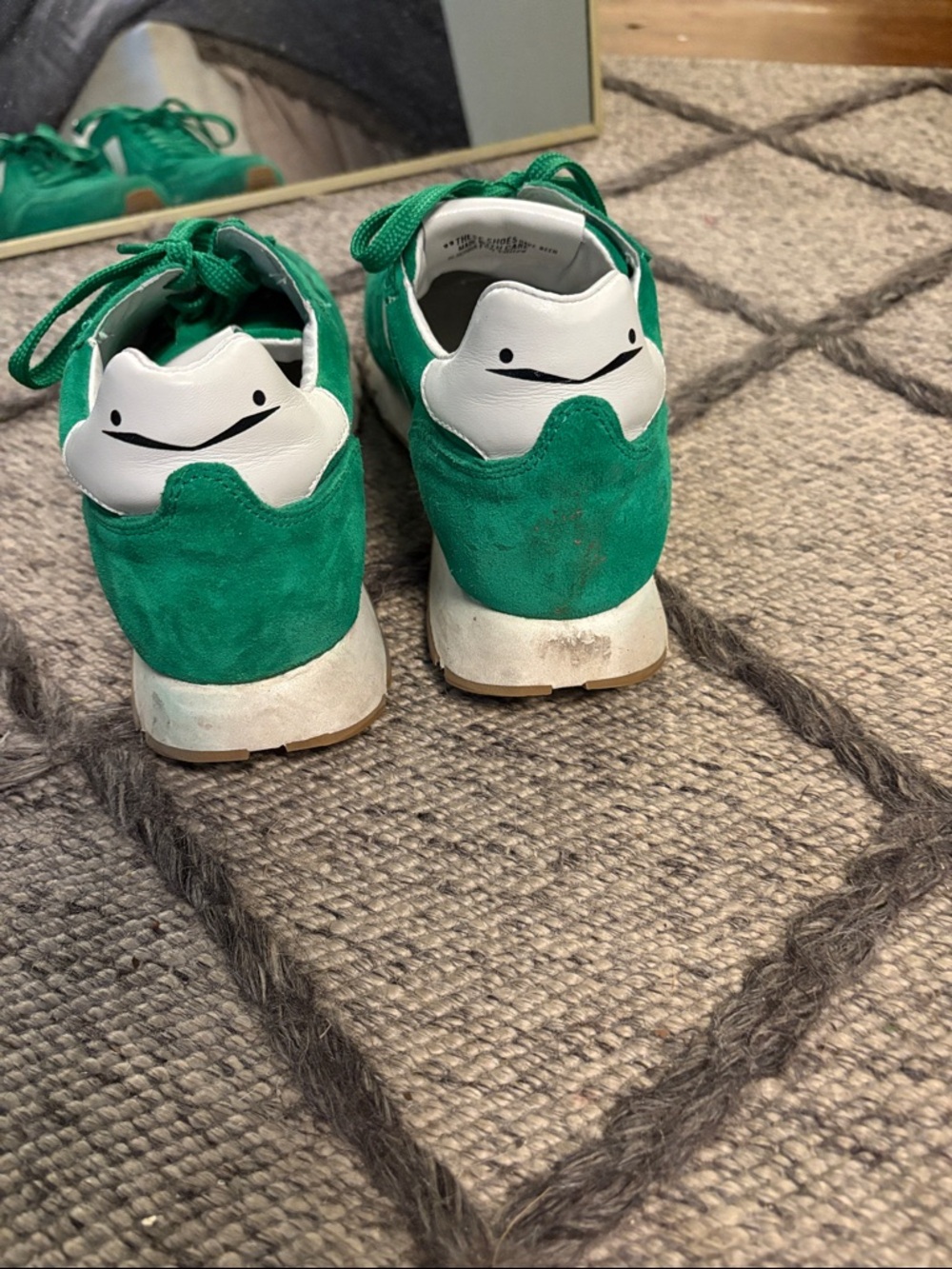 Voile  Blanche Green Suede women’s Sneakers with White Accent size 39 - Picture 4 of 6